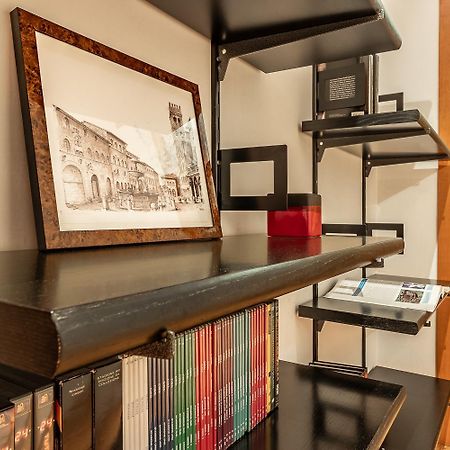 Spacious Apt With Kitchenette, Near Piazza Maggiore Μπολόνια Εξωτερικό φωτογραφία