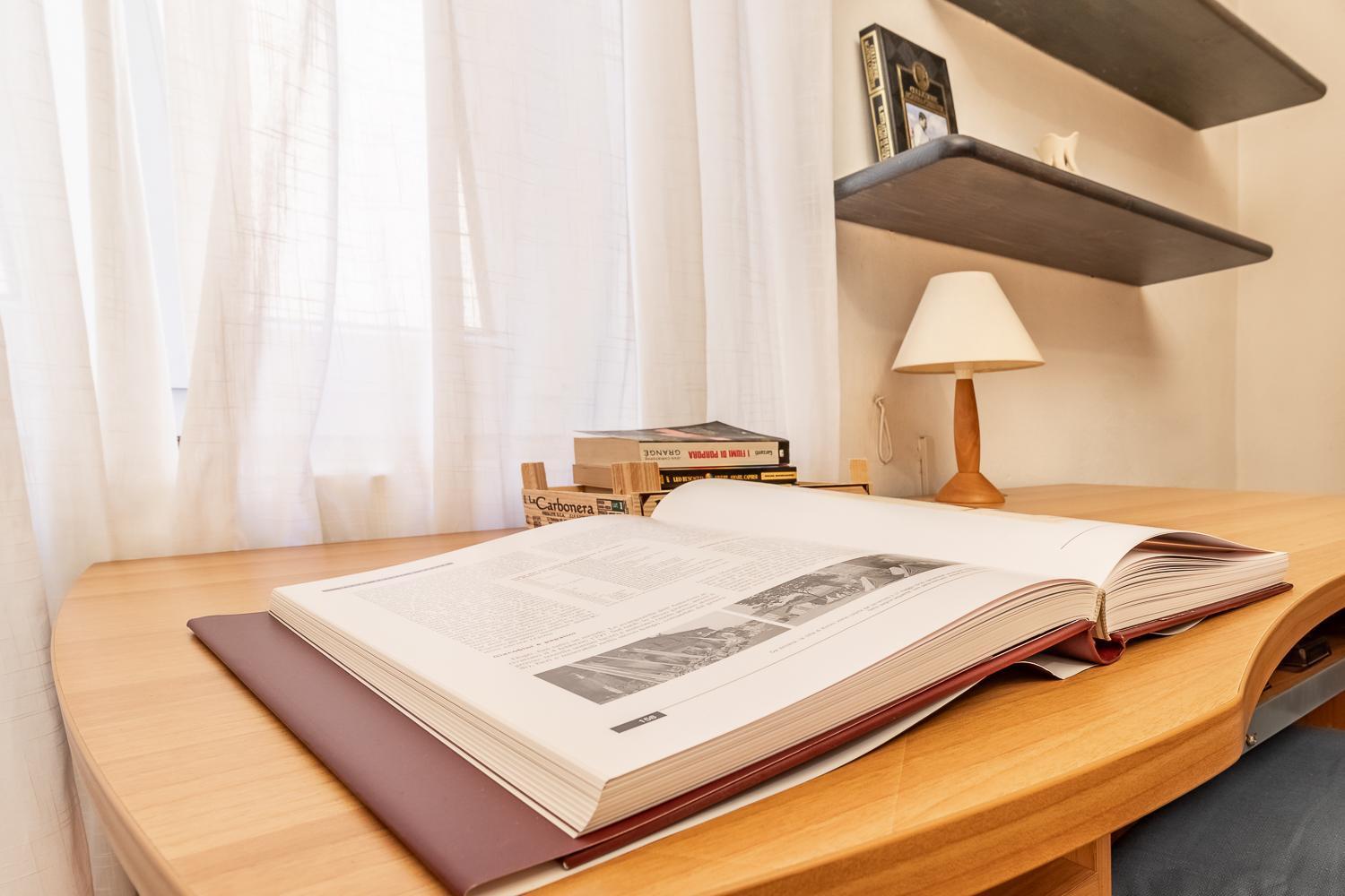 Spacious Apt With Kitchenette, Near Piazza Maggiore Μπολόνια Εξωτερικό φωτογραφία