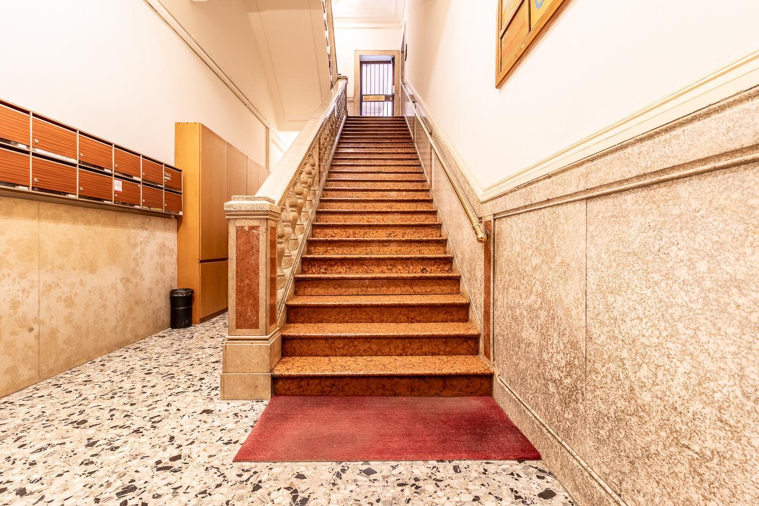 Spacious Apt With Kitchenette, Near Piazza Maggiore Μπολόνια Εξωτερικό φωτογραφία